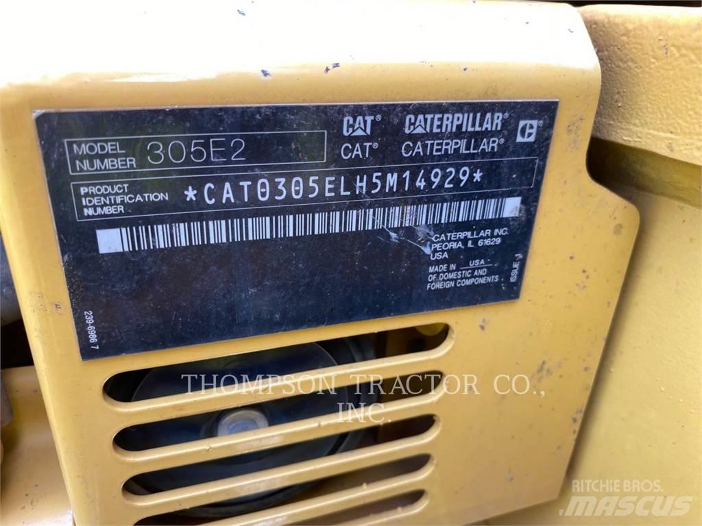 CAT 305E2CR Paletli ekskavatörler