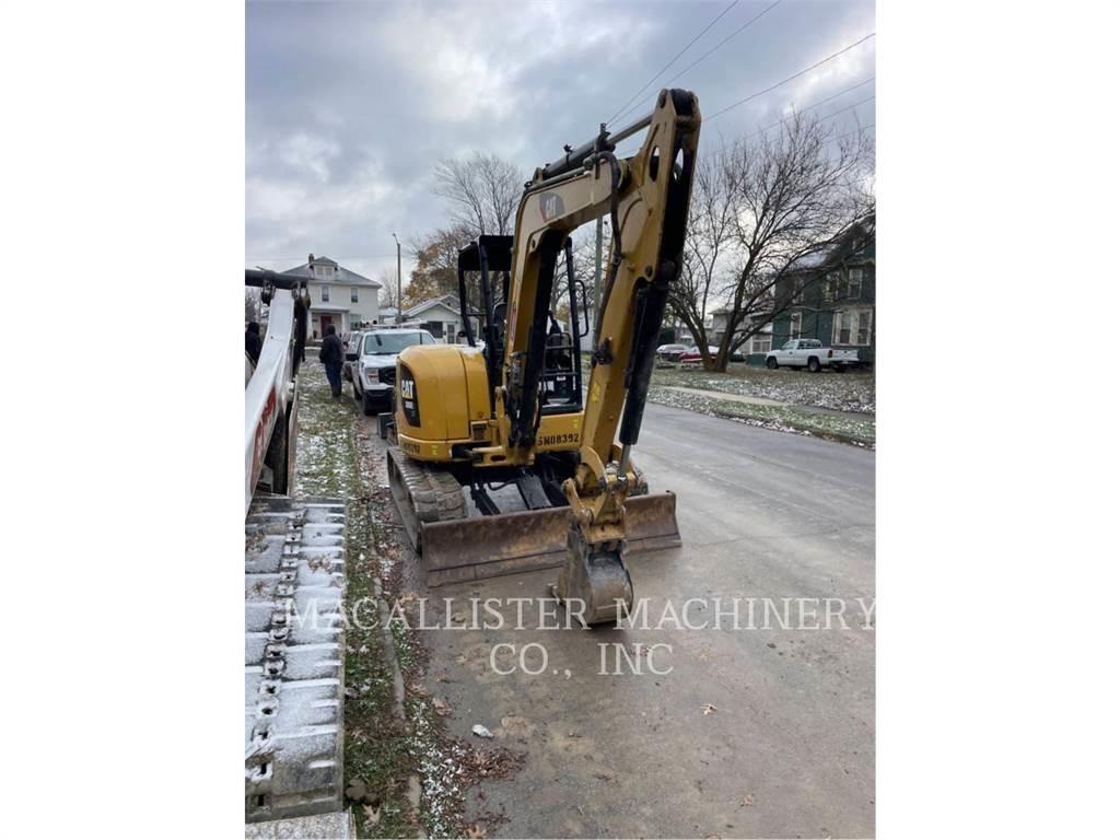 CAT 305E2CR Paletli ekskavatörler