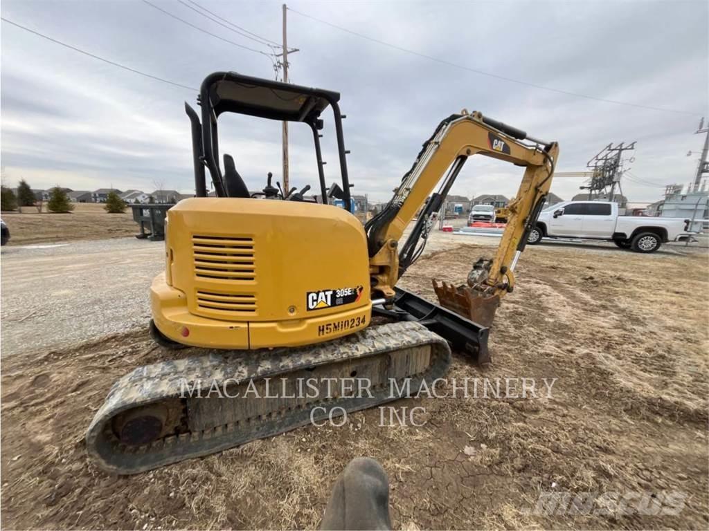 CAT 305E2CR Paletli ekskavatörler