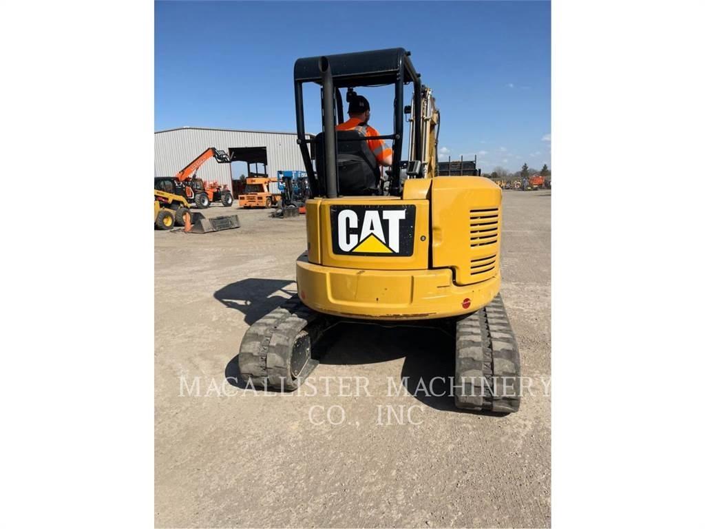 CAT 305E2CR Paletli ekskavatörler