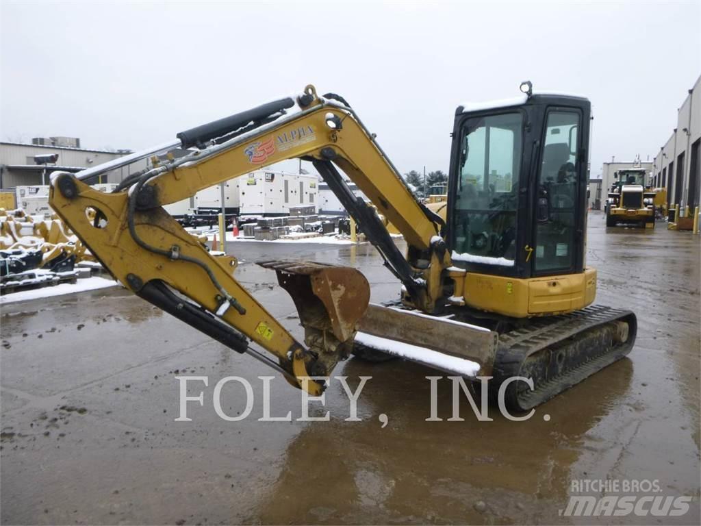 CAT 305E2CR Paletli ekskavatörler