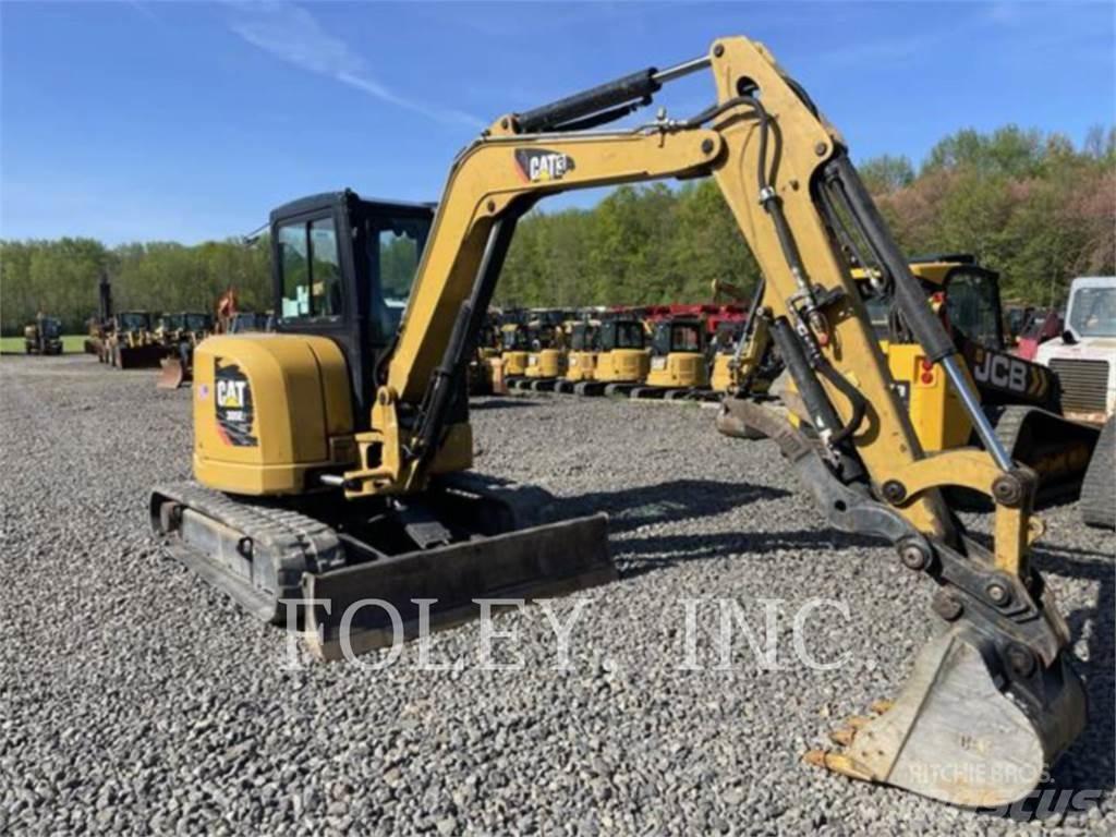 CAT 305E2CR Paletli ekskavatörler