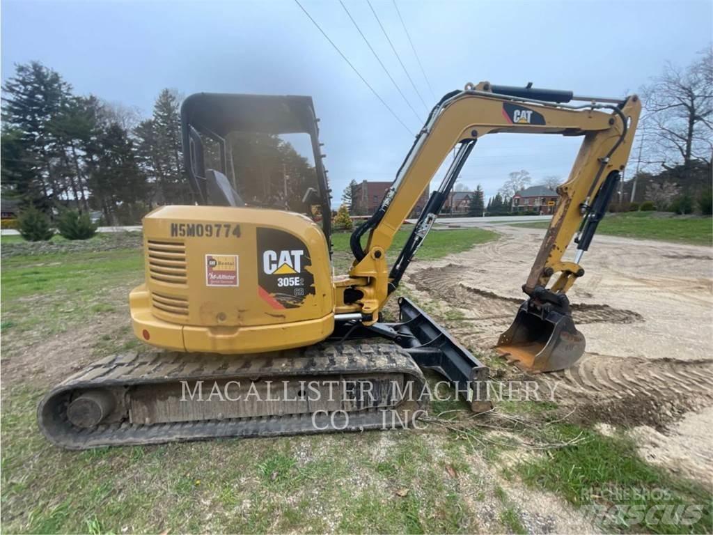 CAT 305E2CR Paletli ekskavatörler