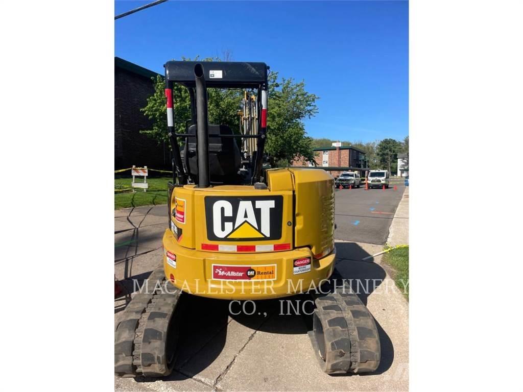 CAT 305E2CR Paletli ekskavatörler
