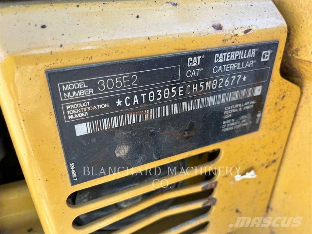 CAT 305E2CR Paletli ekskavatörler