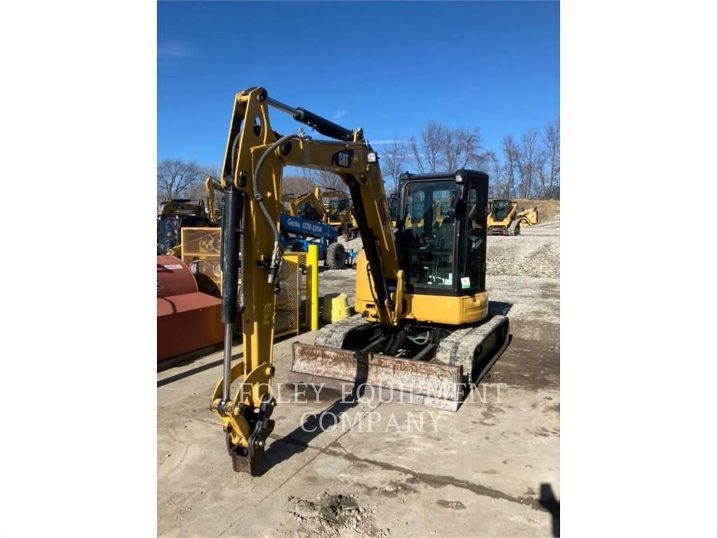 CAT 305E2LC Paletli ekskavatörler
