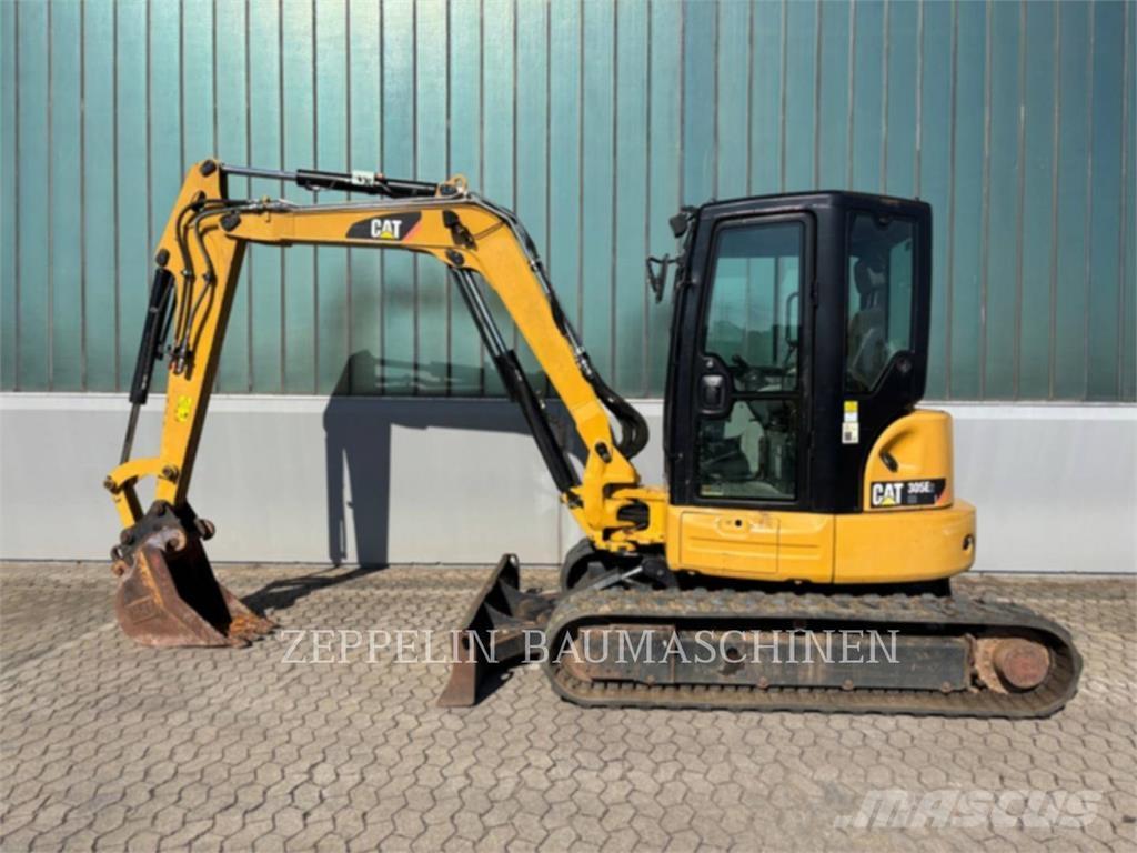 CAT 305ECR Paletli ekskavatörler