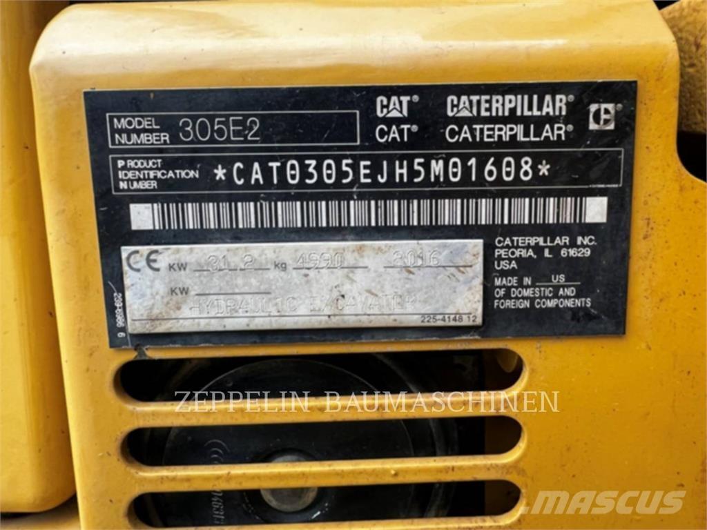 CAT 305ECR Paletli ekskavatörler