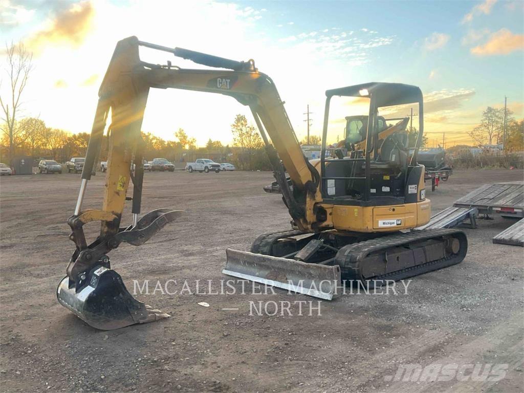 CAT 305ECR TQ Paletli ekskavatörler