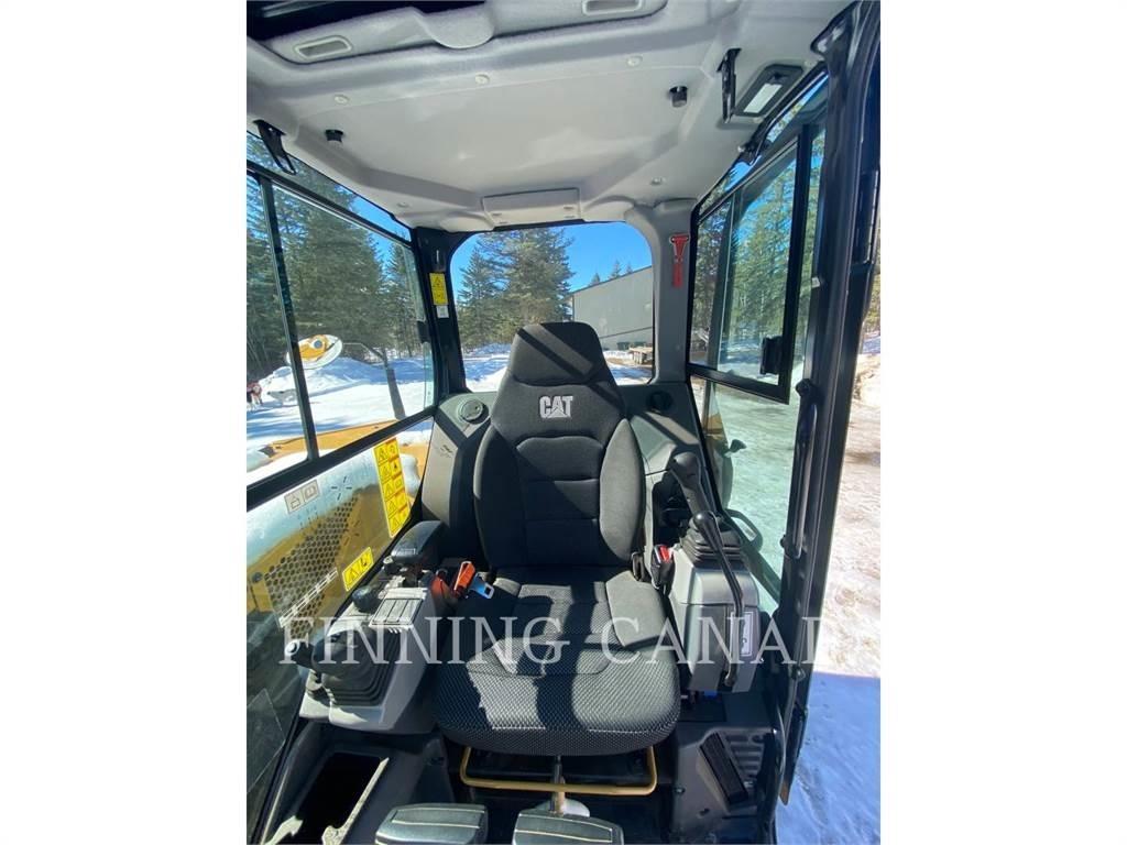 CAT 306-07 Paletli ekskavatörler