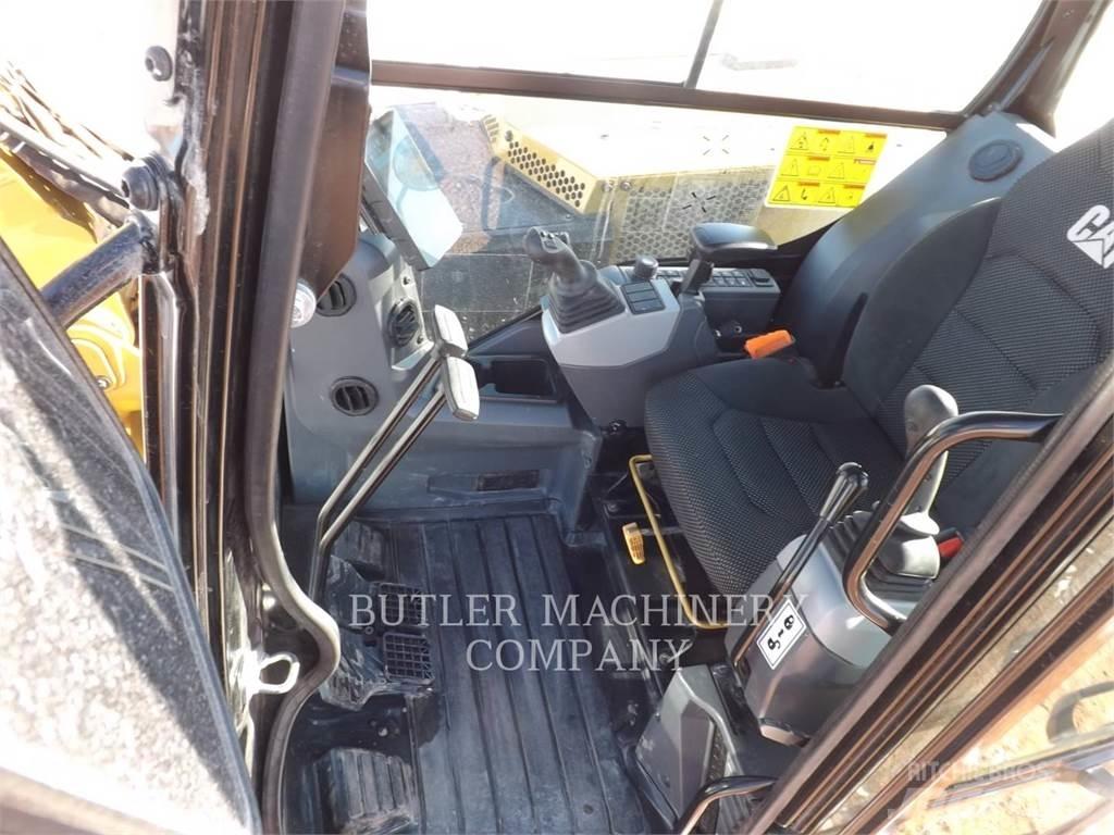CAT 306-07A Paletli ekskavatörler