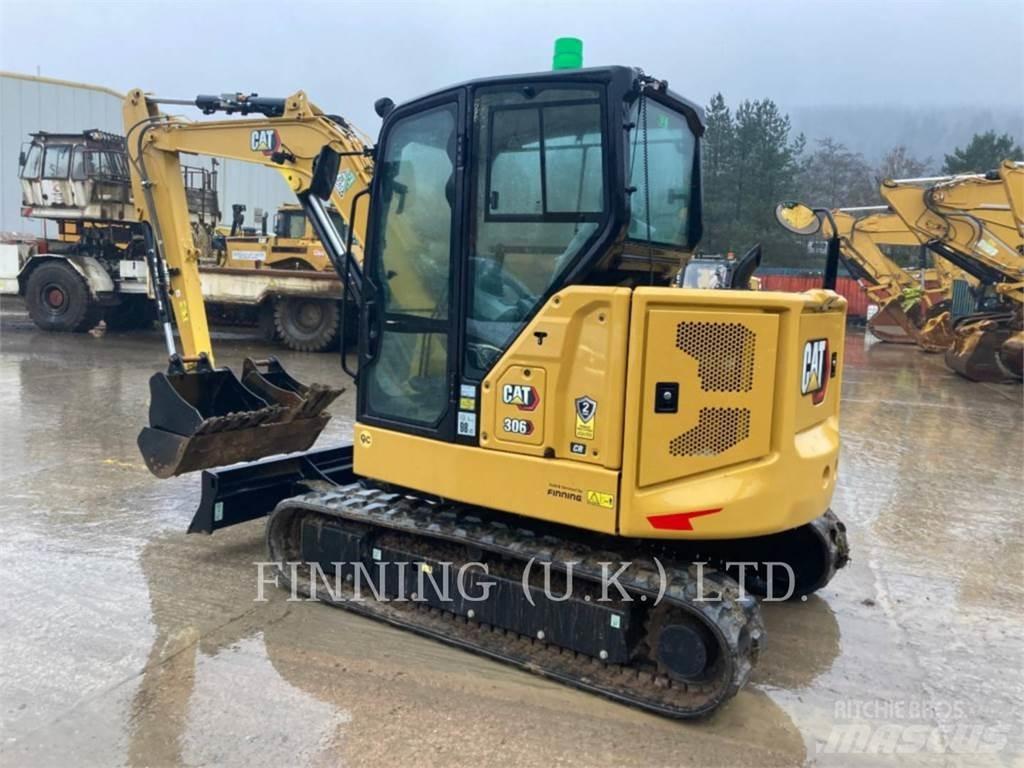 CAT 306 07A Paletli ekskavatörler