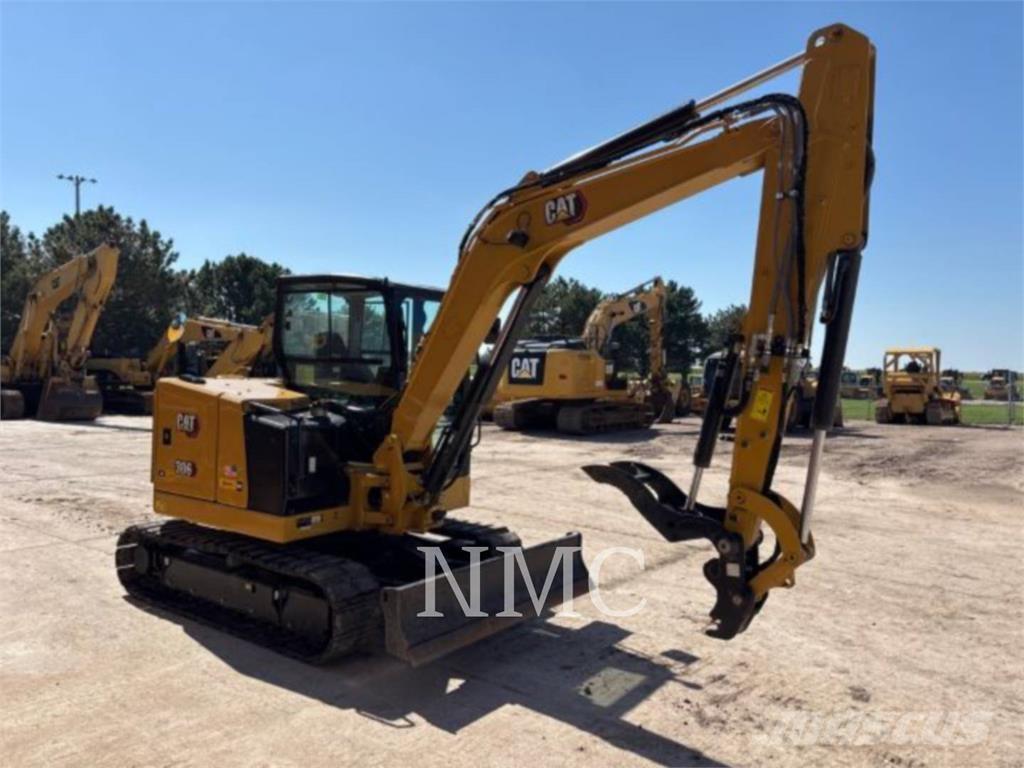 CAT 306-07CR Paletli ekskavatörler