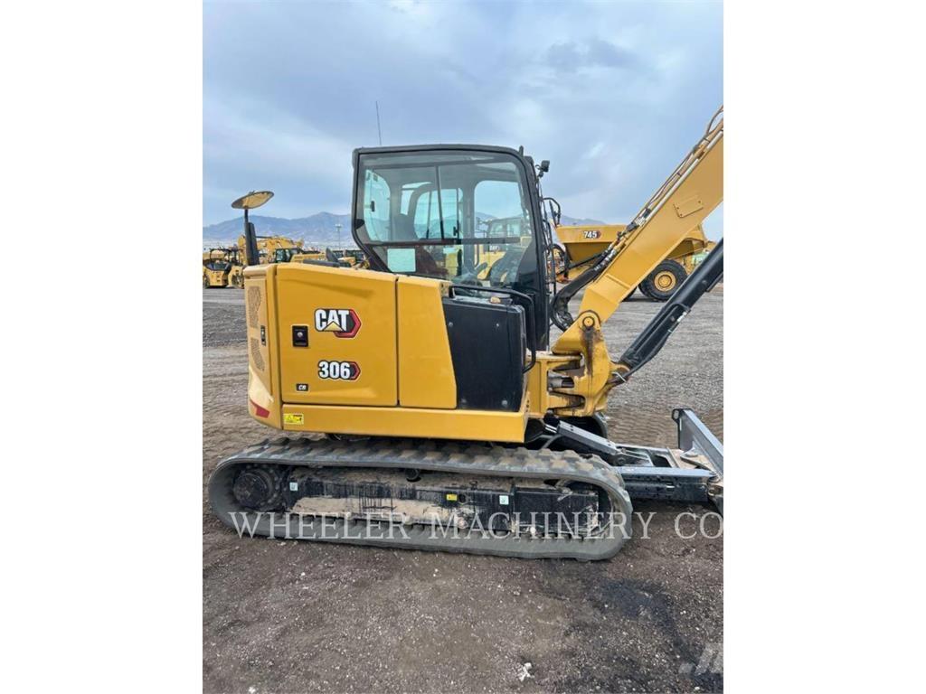 CAT 306 C3 TAQ Paletli ekskavatörler