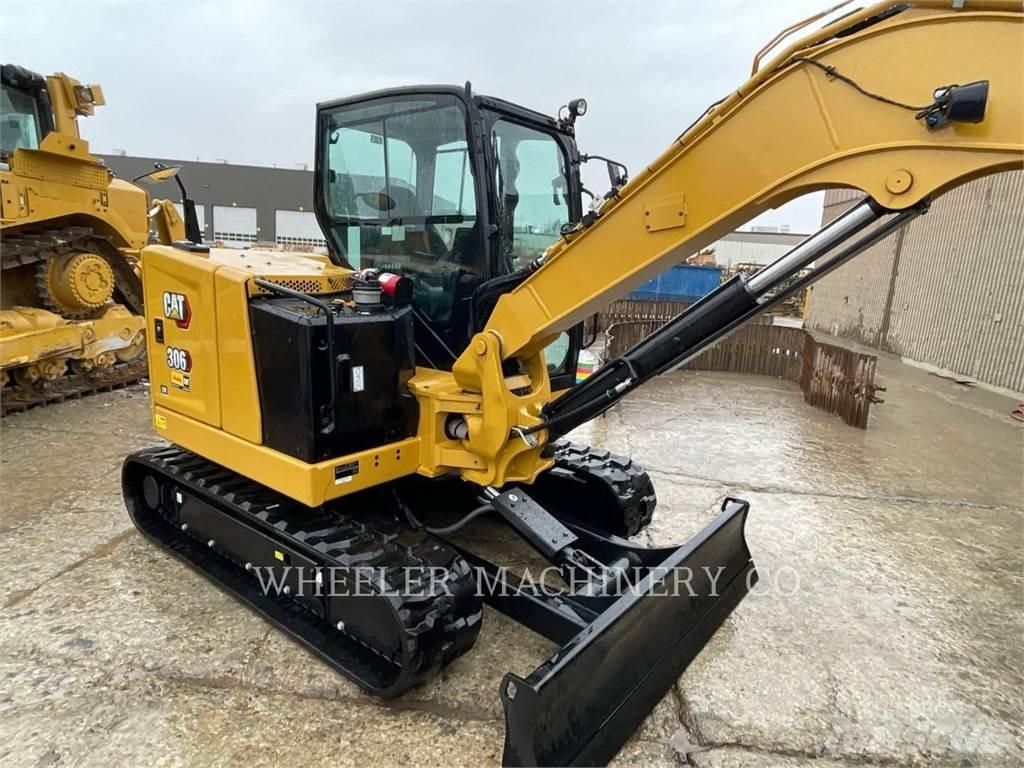 CAT 306 C3 THQ Paletli ekskavatörler