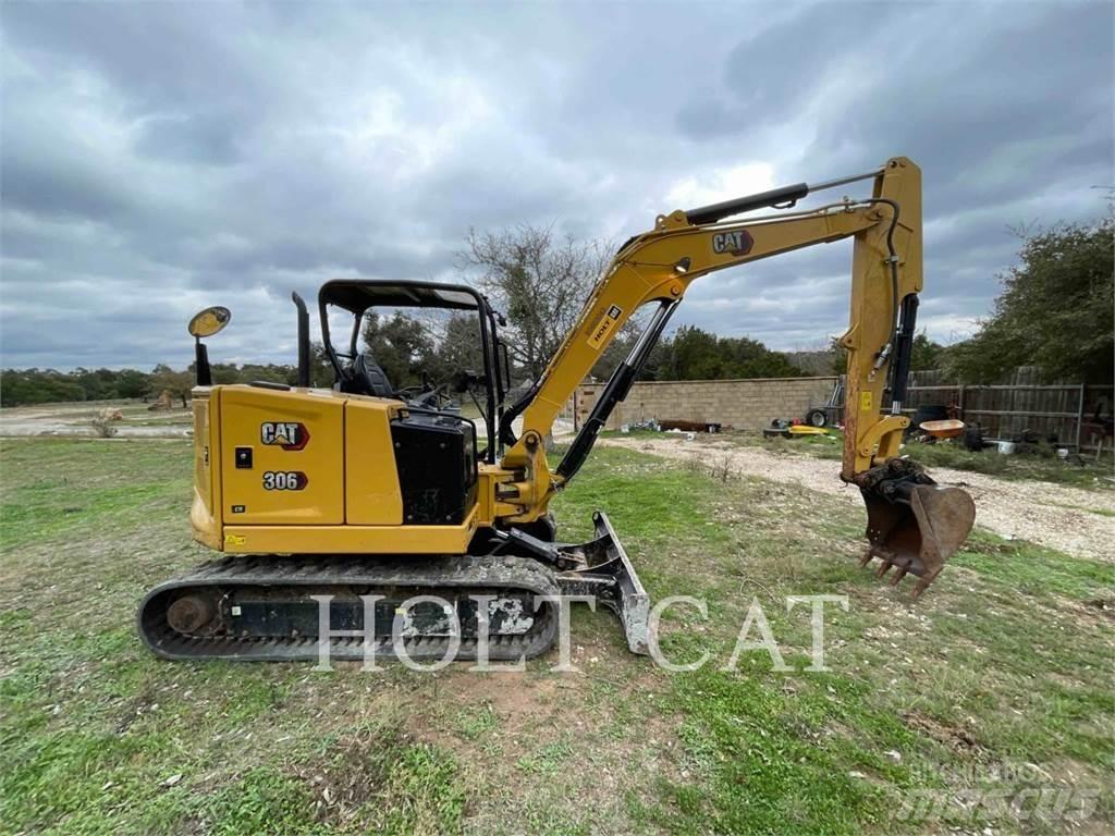 CAT 30607CR Paletli ekskavatörler