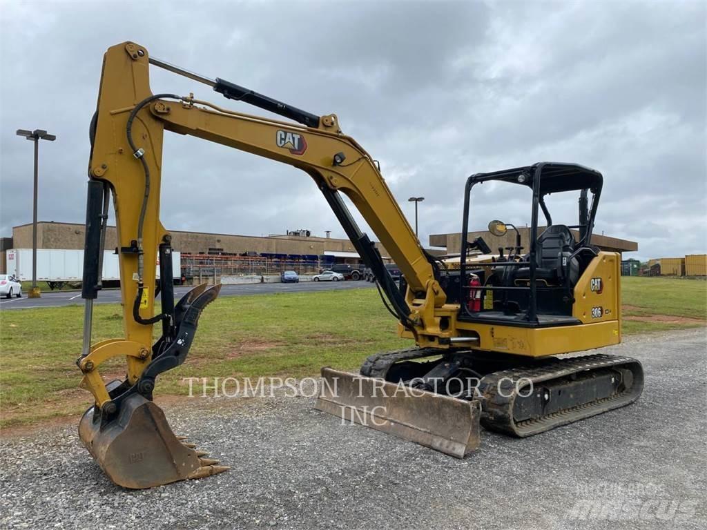 CAT 306CR Paletli ekskavatörler