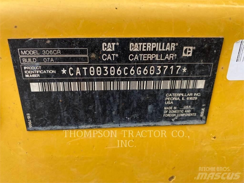CAT 306CR Paletli ekskavatörler