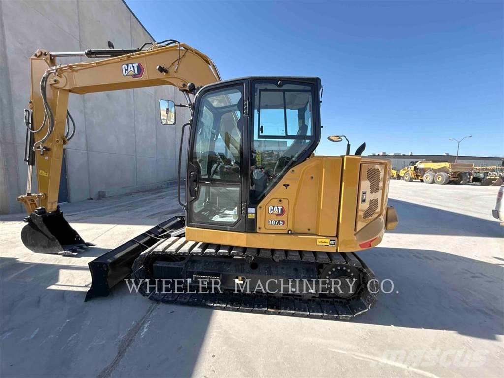 CAT 307.5 Paletli ekskavatörler