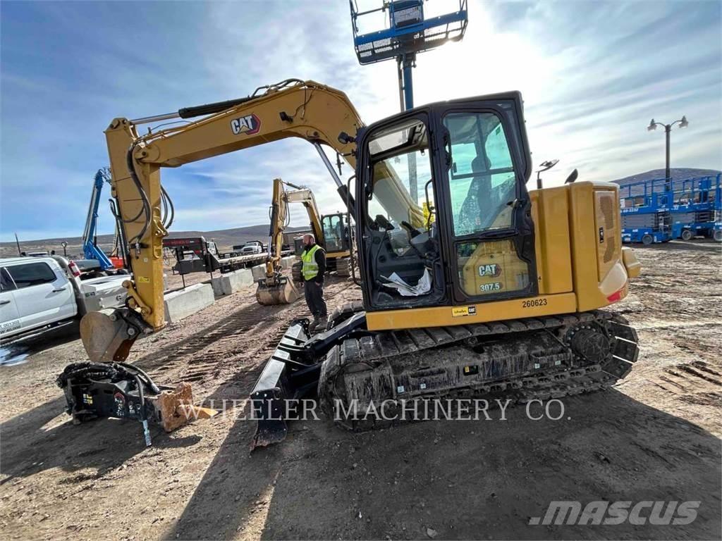 CAT 307.5 Paletli ekskavatörler