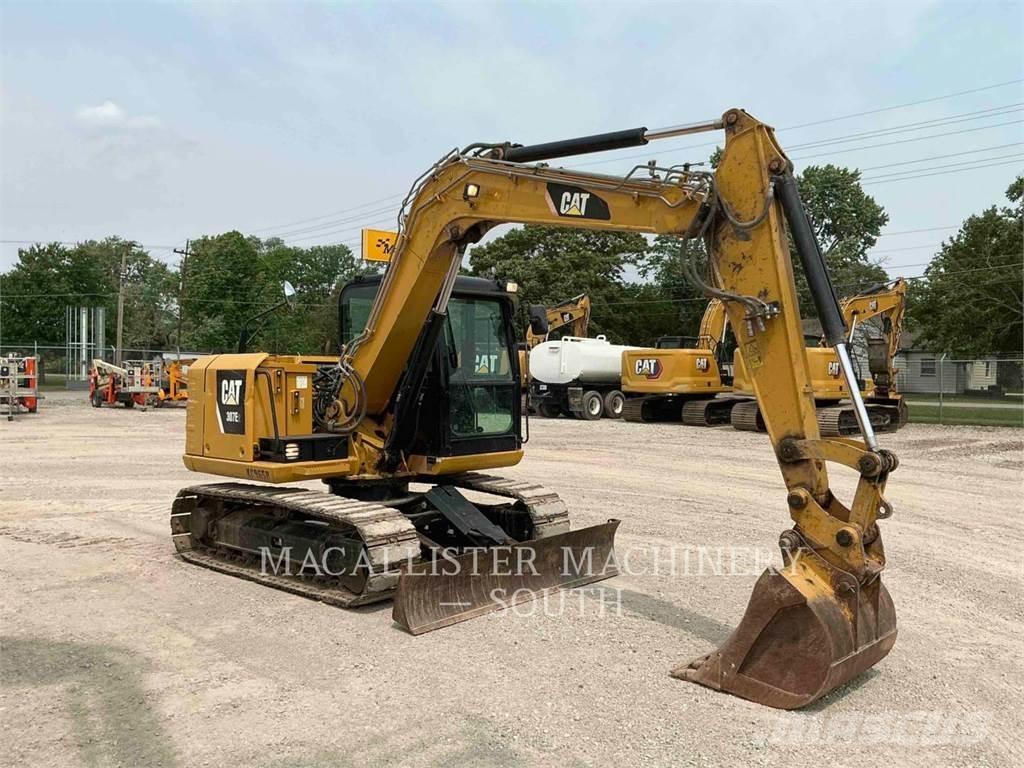CAT 307E2 Paletli ekskavatörler
