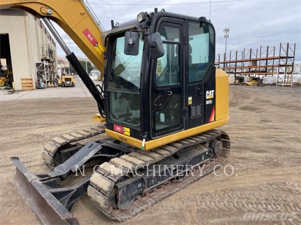 CAT 307E2 Paletli ekskavatörler