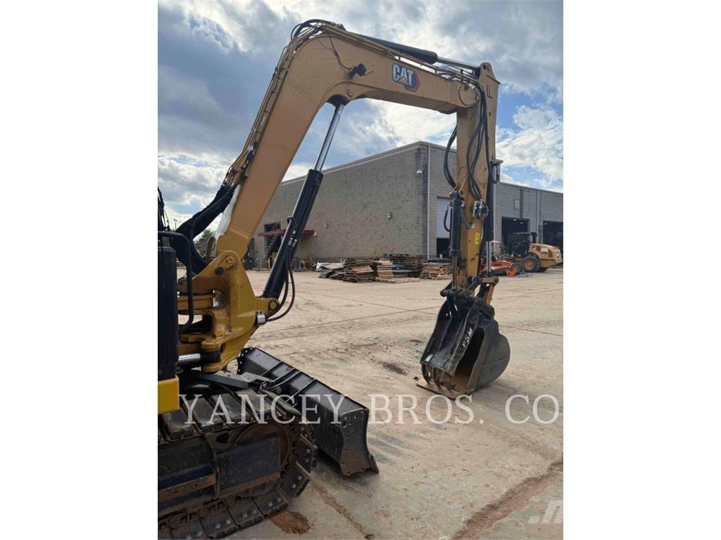 CAT 30807CR Paletli ekskavatörler