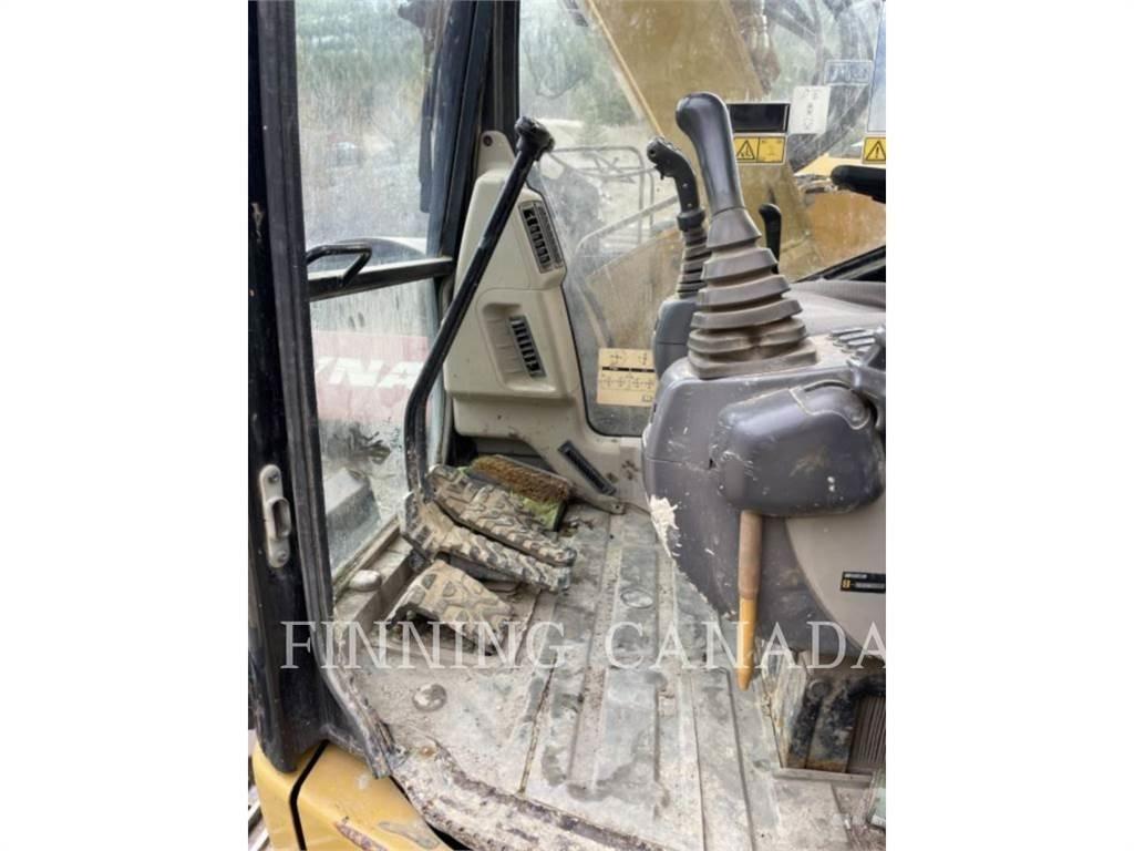 CAT 308C Paletli ekskavatörler