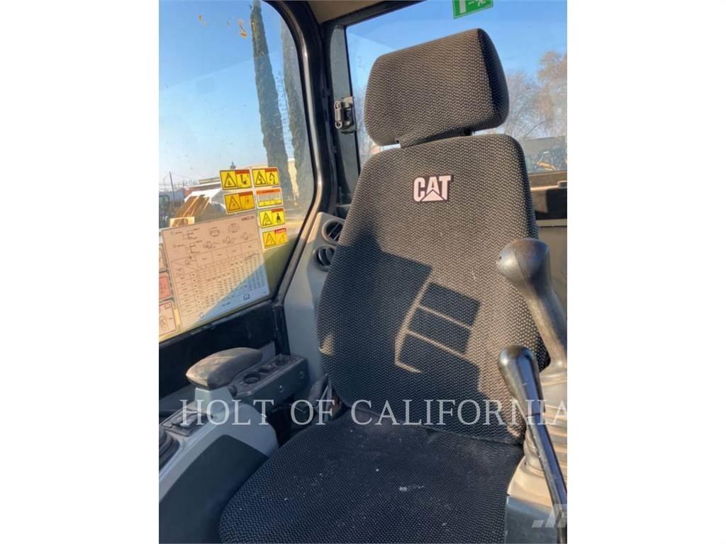 CAT 308E2 Paletli ekskavatörler