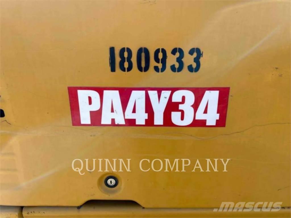 CAT 308E2 Paletli ekskavatörler