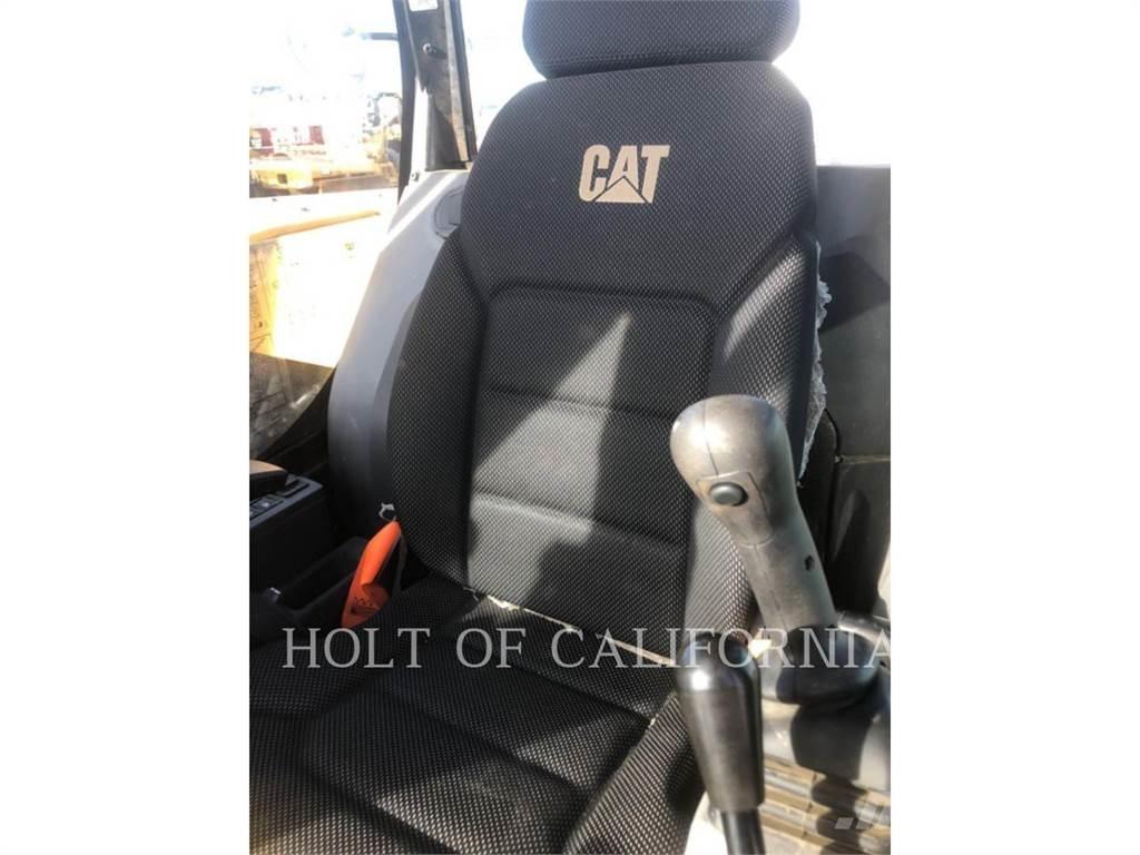 CAT 310 Paletli ekskavatörler
