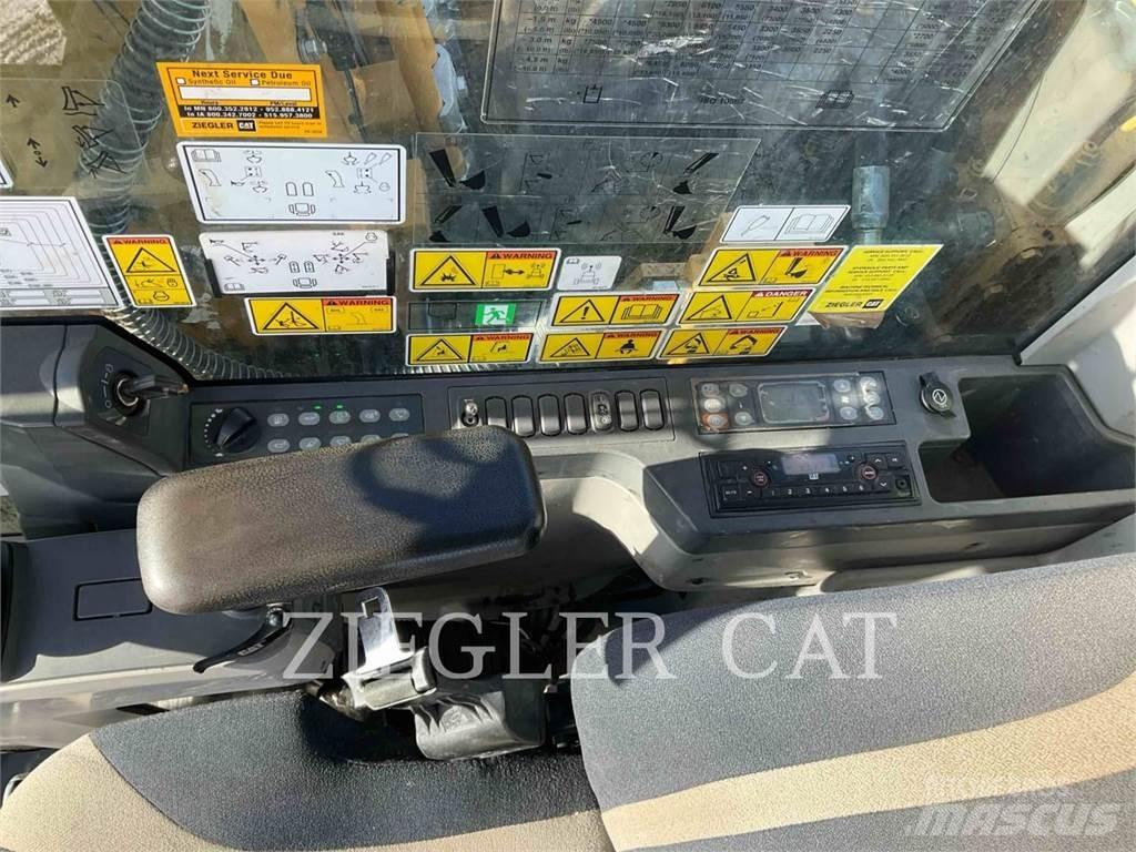 CAT 313F Paletli ekskavatörler