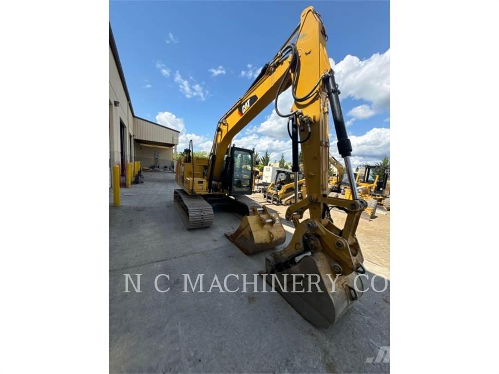 CAT 313F L Paletli ekskavatörler