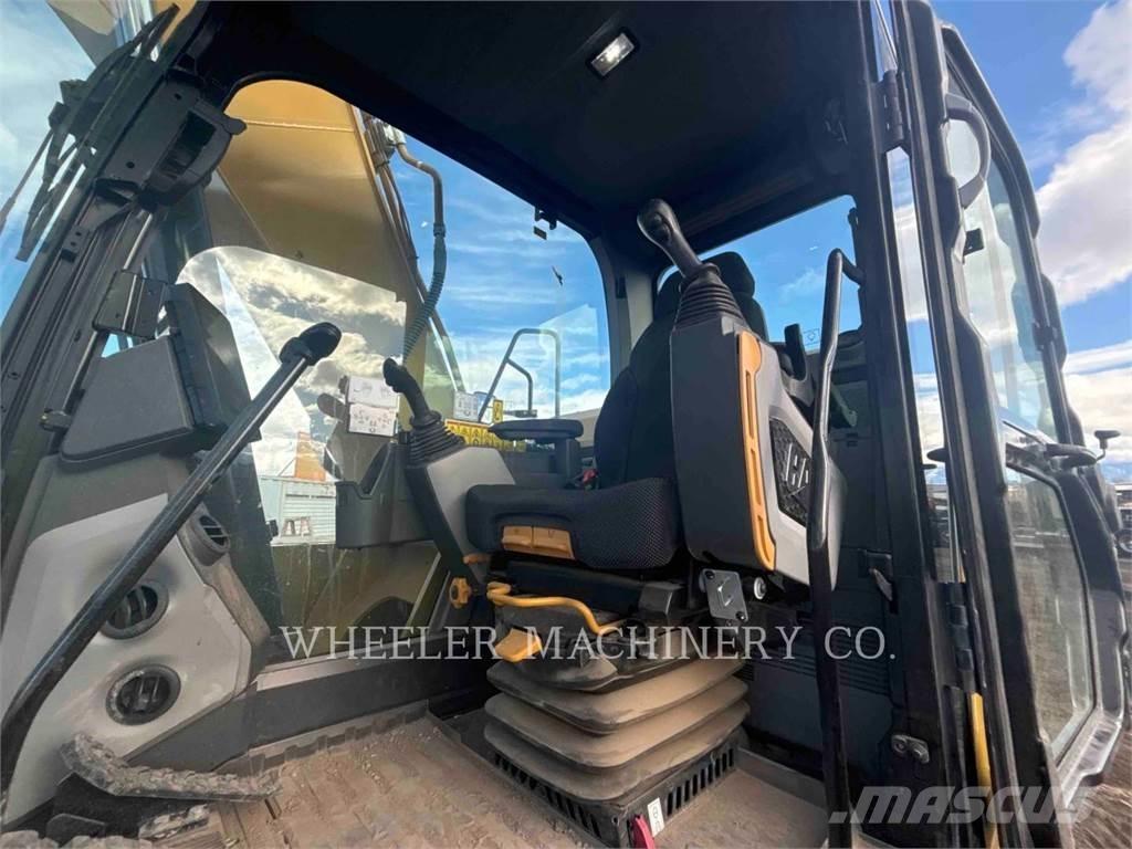 CAT 317 CF Paletli ekskavatörler