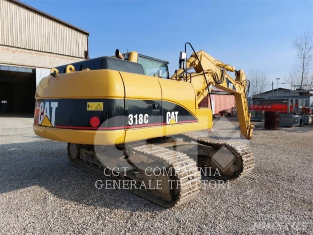 CAT 318C Paletli ekskavatörler