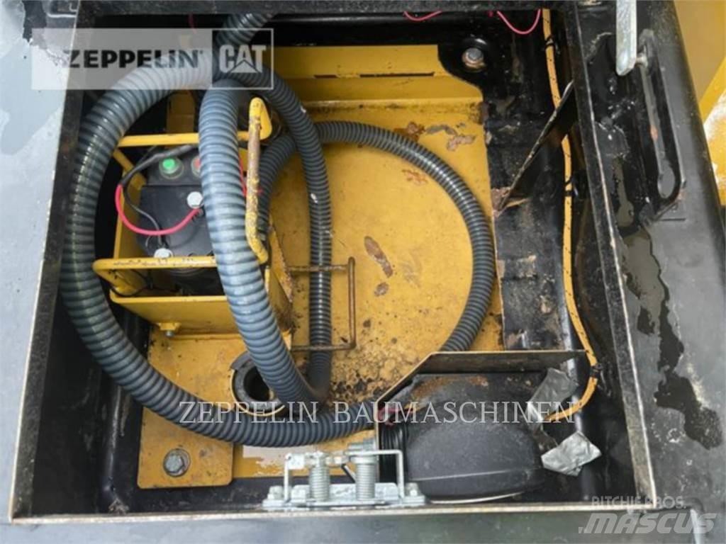 CAT 318EL Paletli ekskavatörler
