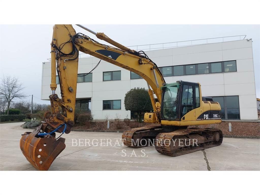 CAT 319C Paletli ekskavatörler
