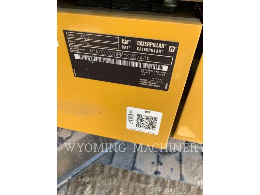 CAT 320 Paletli ekskavatörler