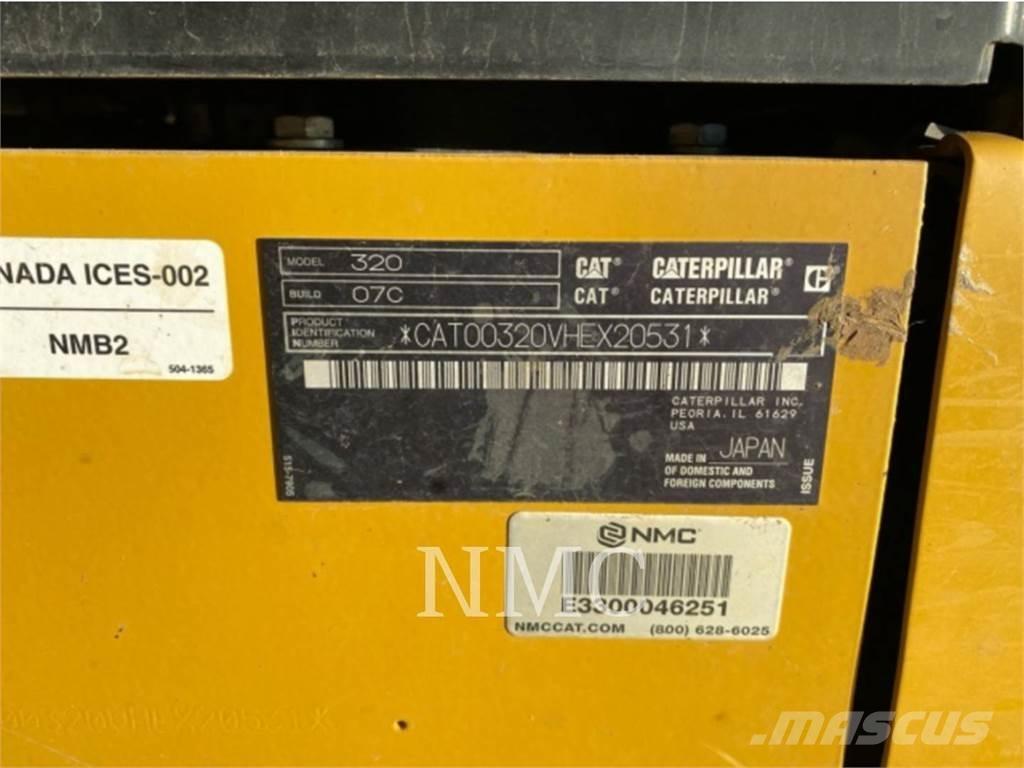 CAT 320 Paletli ekskavatörler