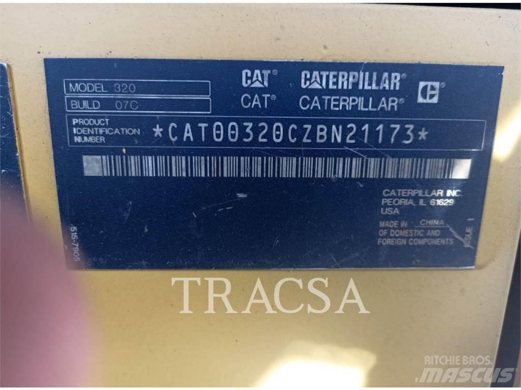 CAT 320 Paletli ekskavatörler