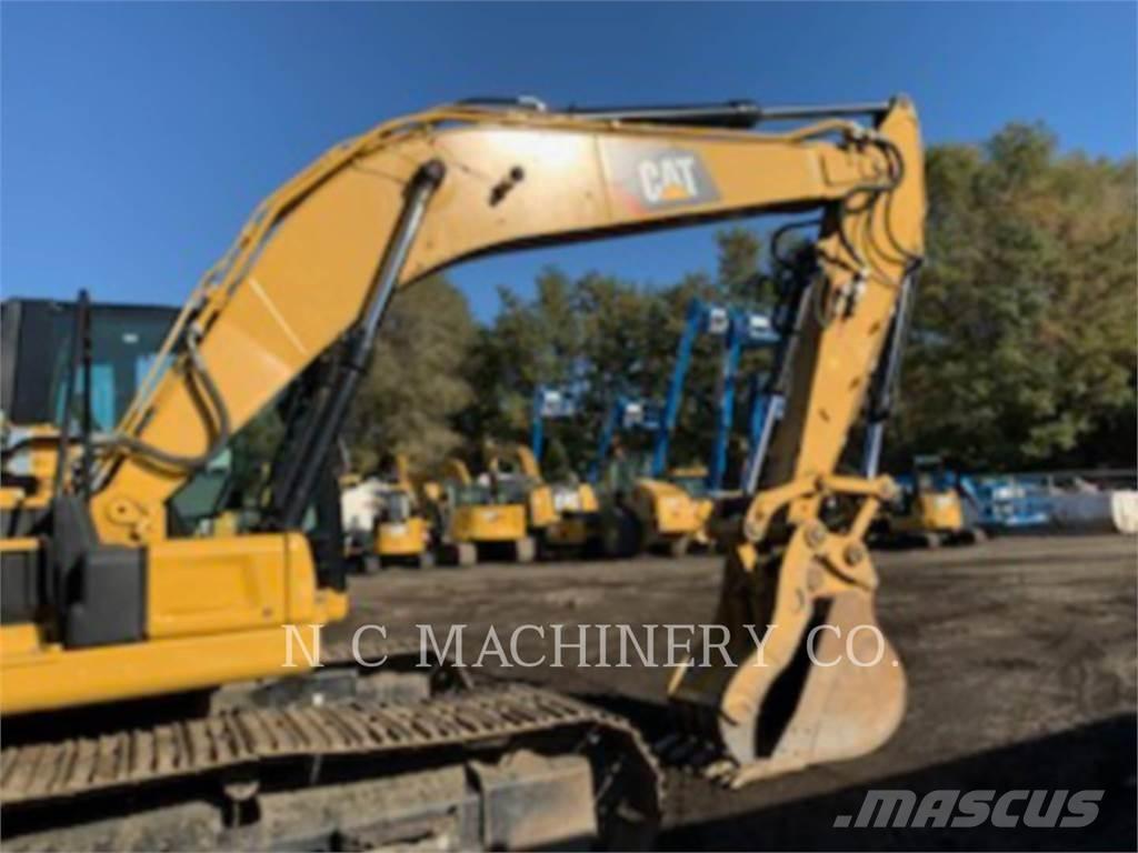 CAT 320 Paletli ekskavatörler