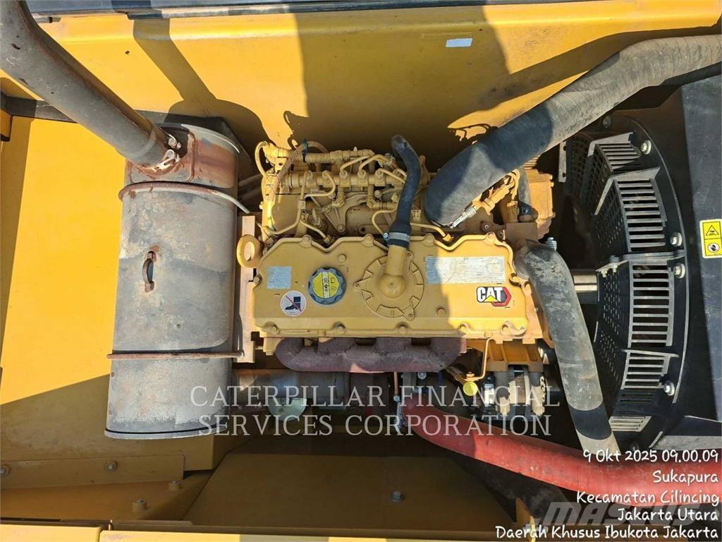 CAT 320-05GX Paletli ekskavatörler