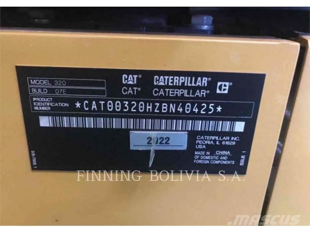 CAT 320-07 Paletli ekskavatörler