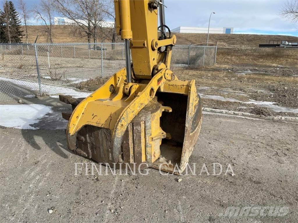 CAT 320-07 Paletli ekskavatörler
