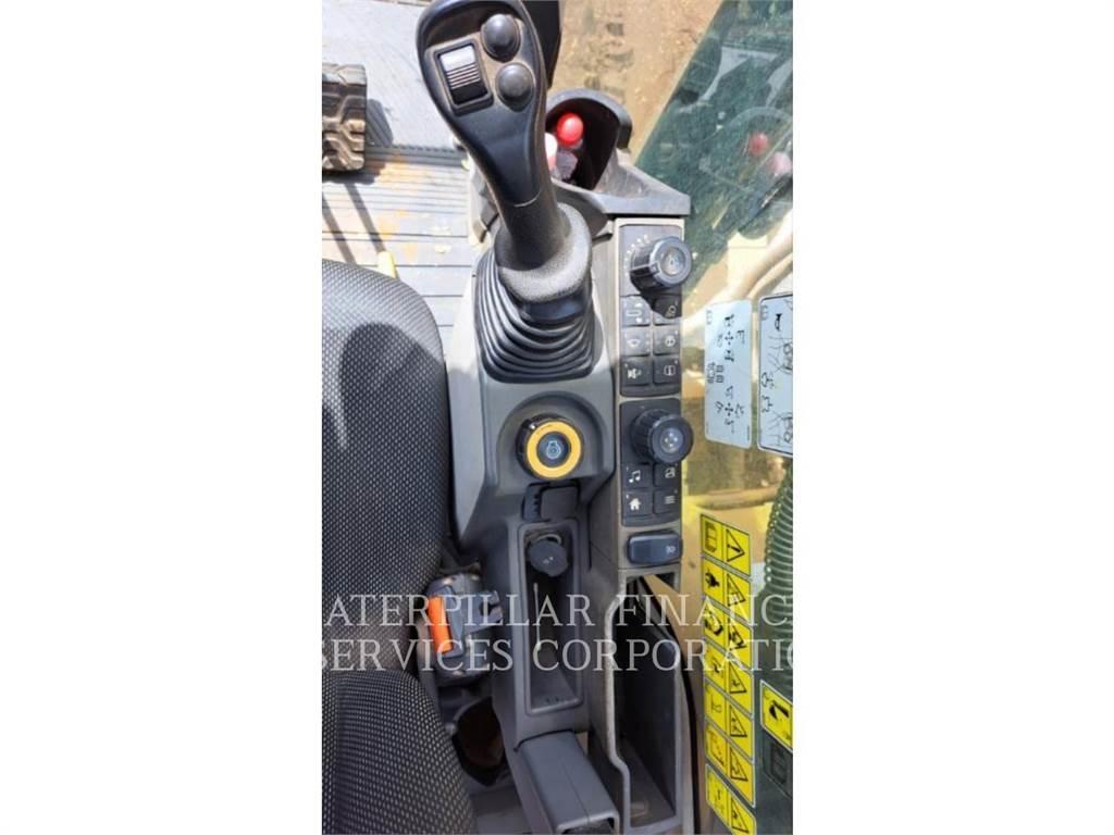 CAT 320-07 Paletli ekskavatörler