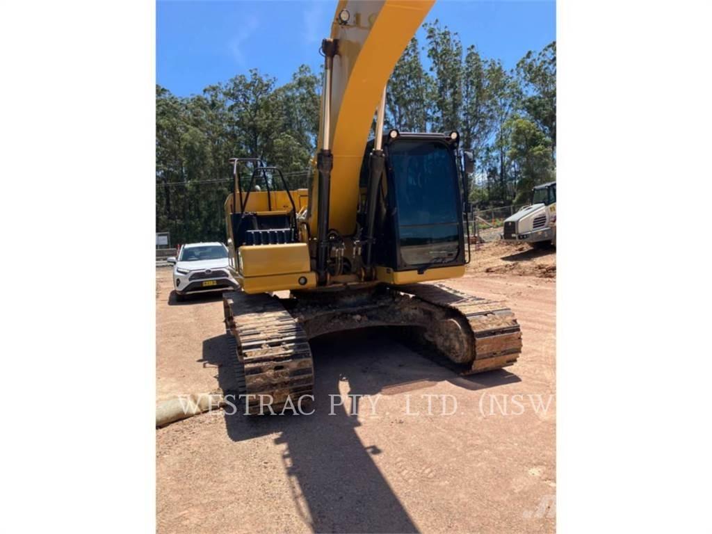CAT 320-07 Paletli ekskavatörler