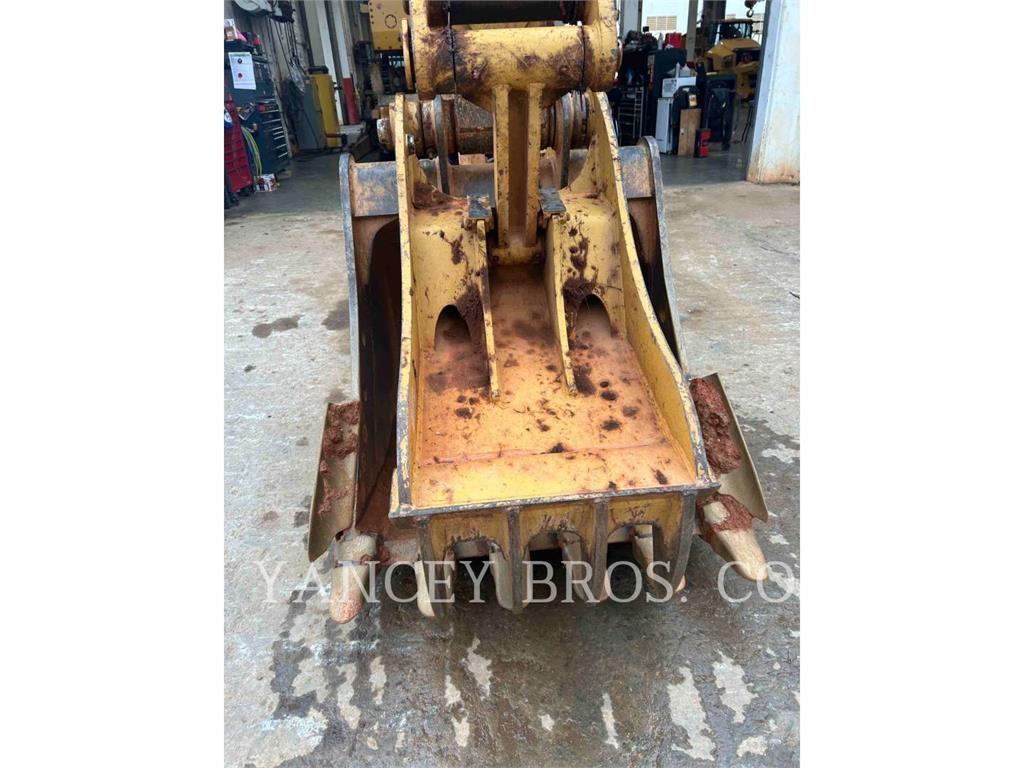 CAT 320-07 Paletli ekskavatörler