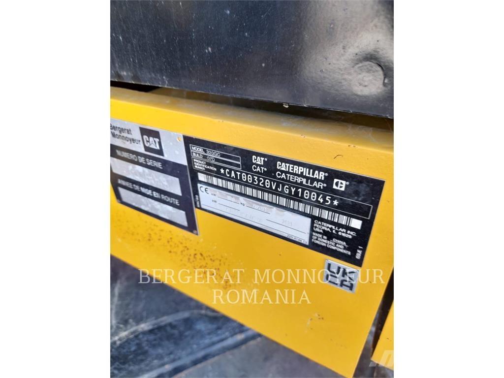 CAT 320-07GC Paletli ekskavatörler