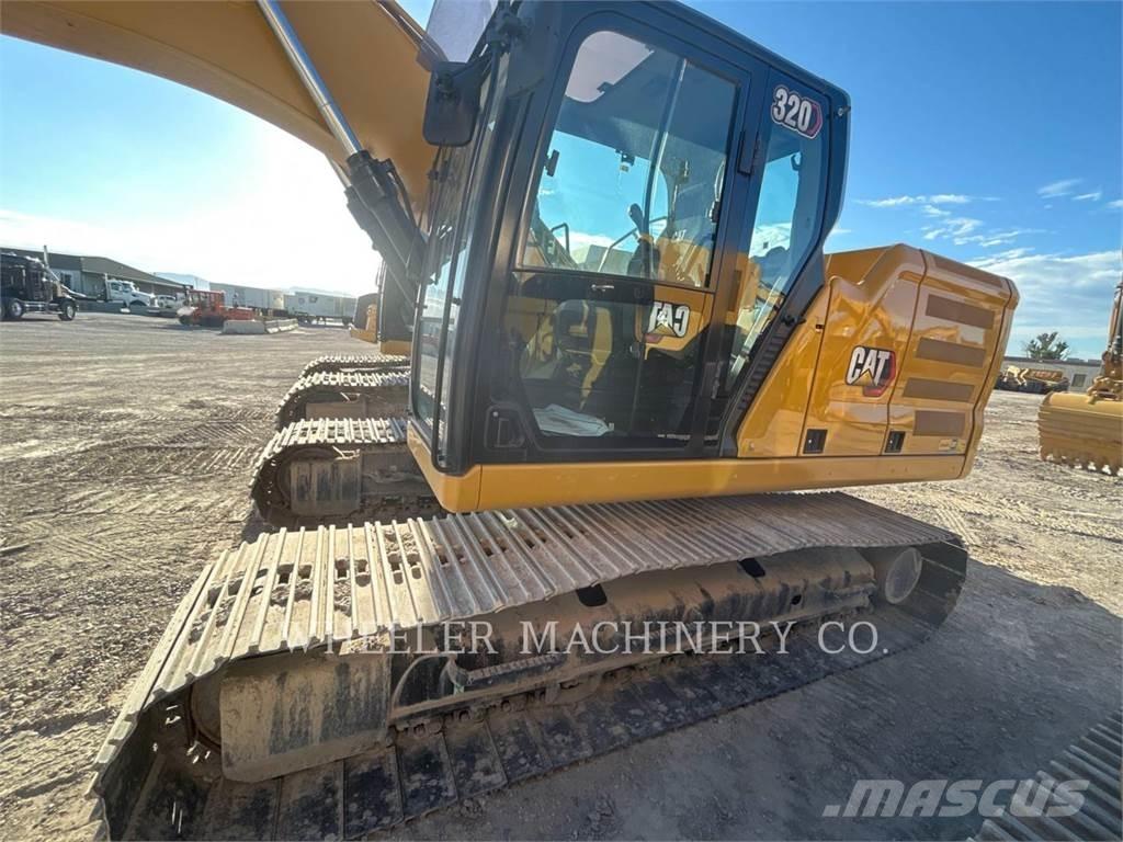 CAT 320 CF Paletli ekskavatörler
