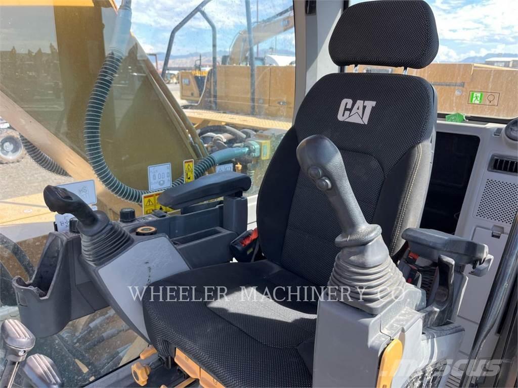 CAT 320 CF Paletli ekskavatörler